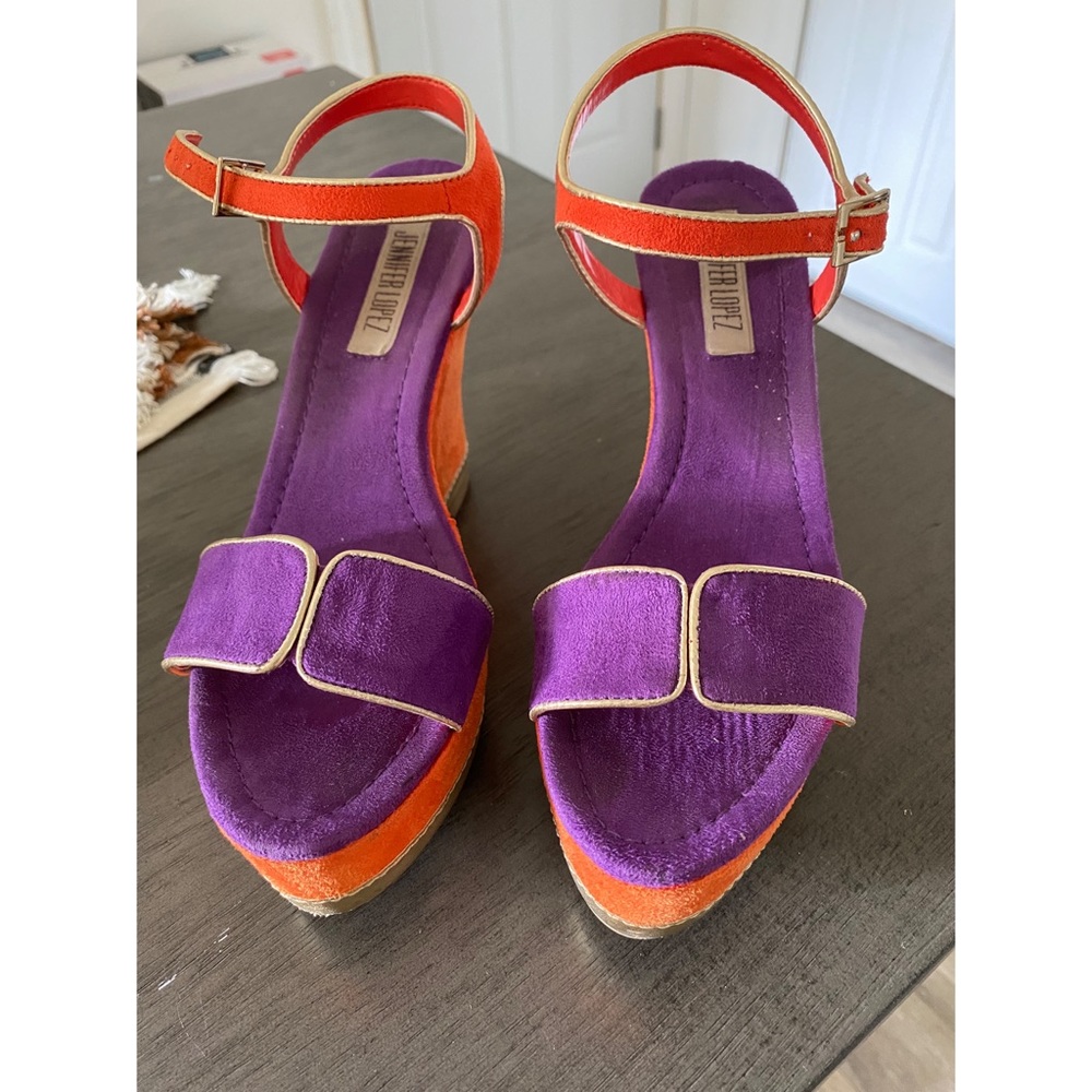 Jennifer Lopez heels